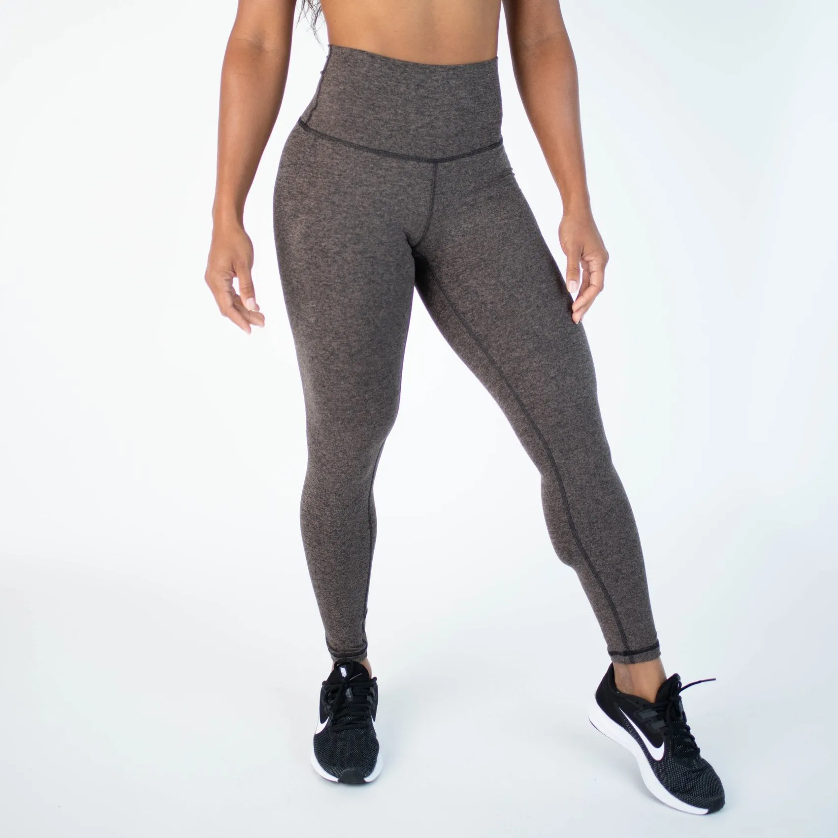 FLEO El Toro 25" Taupe Black Leggings (Bounce)