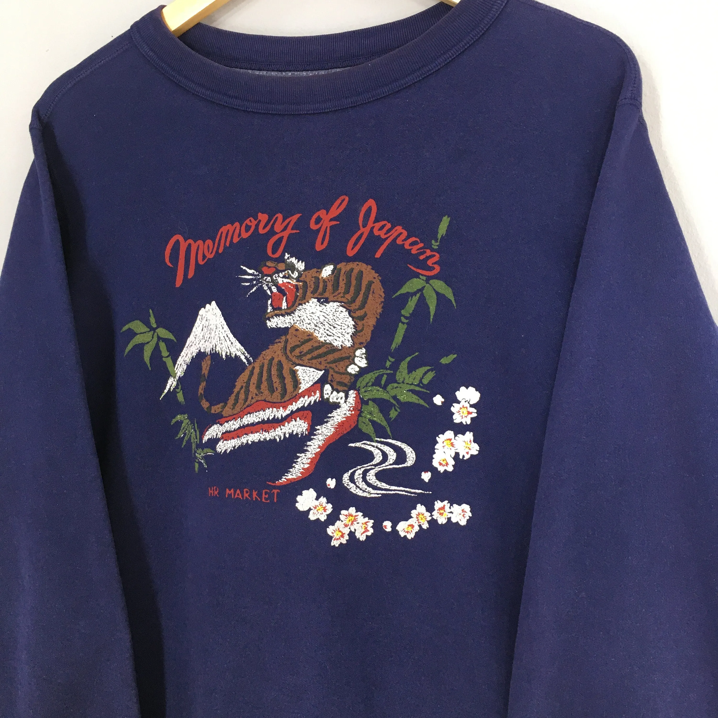 HR Market Memory Japan Tiger Sukajan Sweatshirt Medium