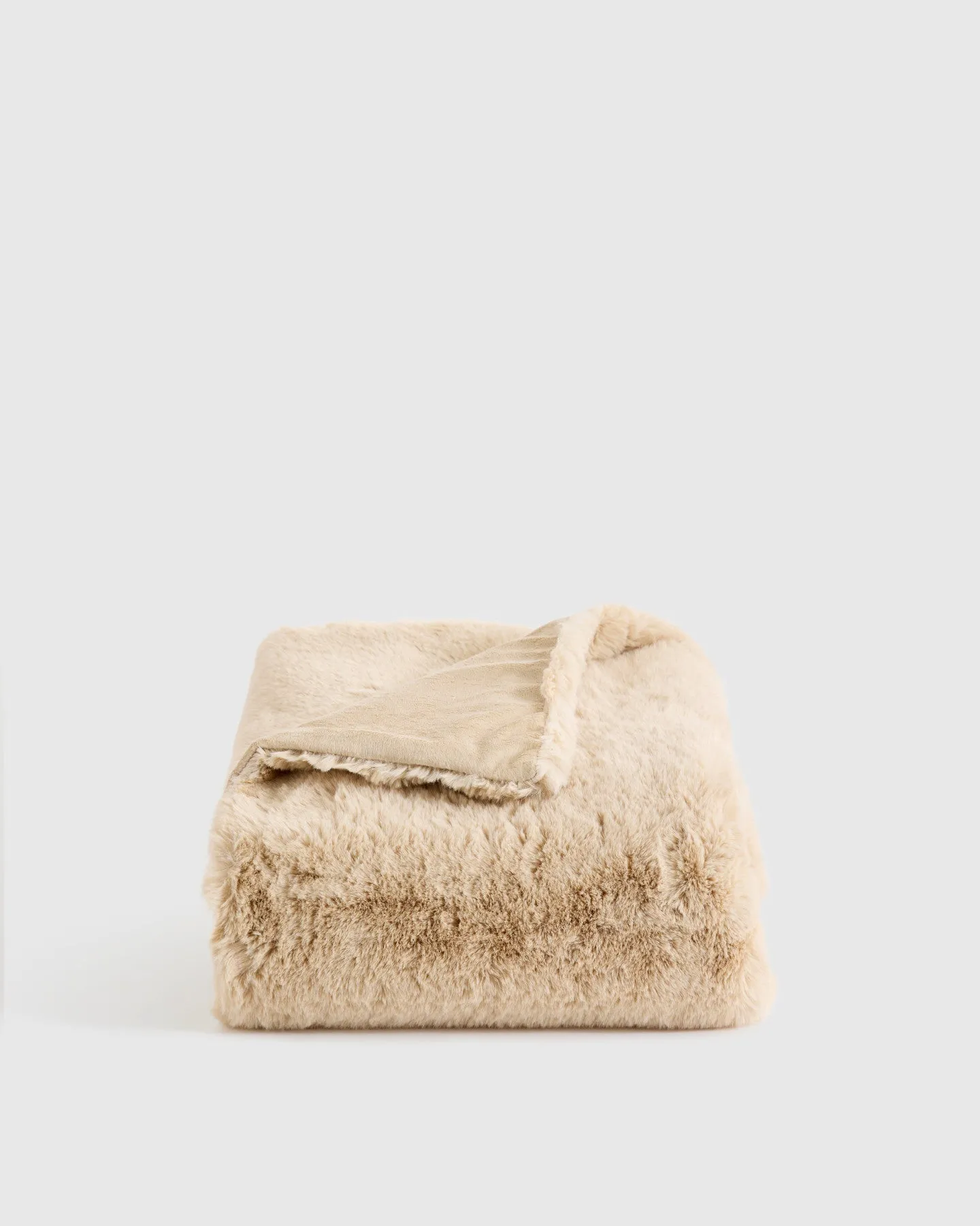 Luxury Faux Fur Throw