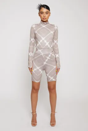 PRINTED HIGH RISE CYCLING SHORTS - TAUPE