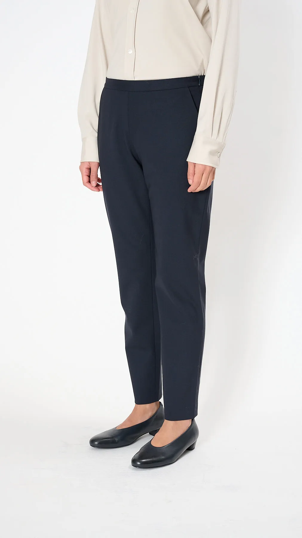 Slim Pull On Pant in Navy
