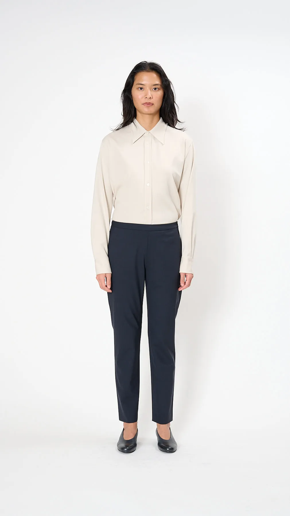 Slim Pull On Pant in Navy