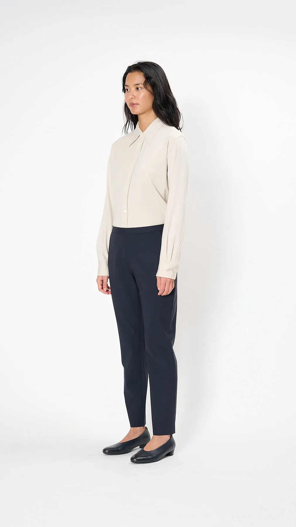 Slim Pull On Pant in Navy