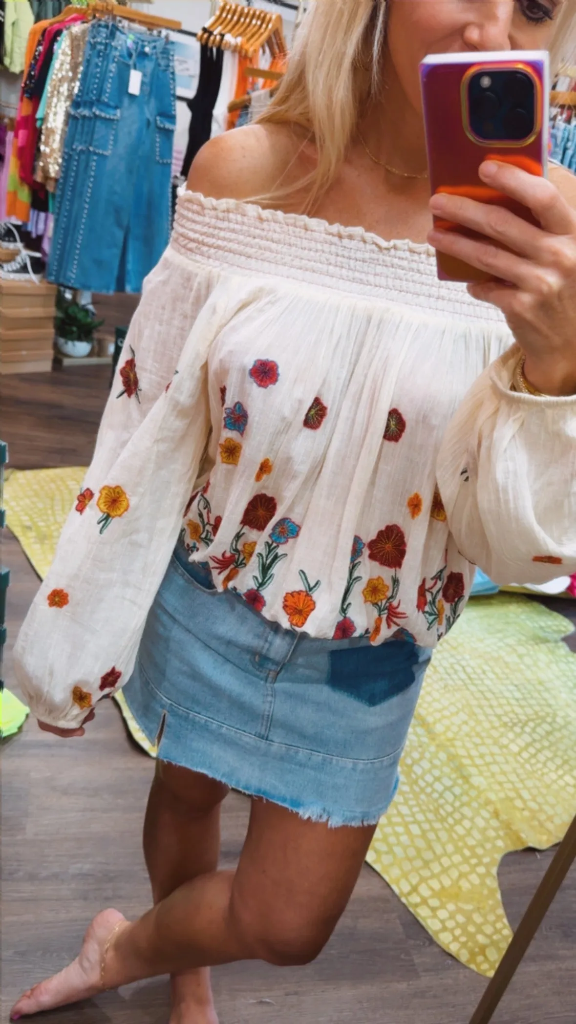 Vintage Off Shoulder Tulips Top by Aratta